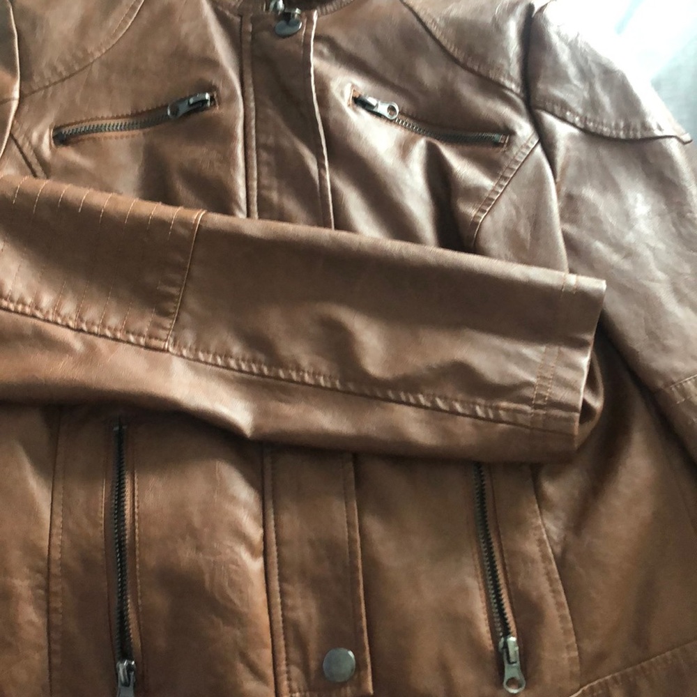 Brown leather women’s jacket